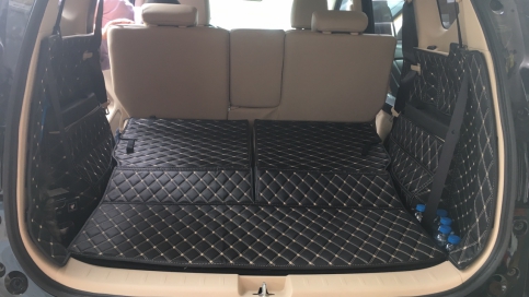 Thảm lót cốp ô tô Mitsubishi Xpander giá tại xưởng, rẻ nhất Hà Nội, TPHCM